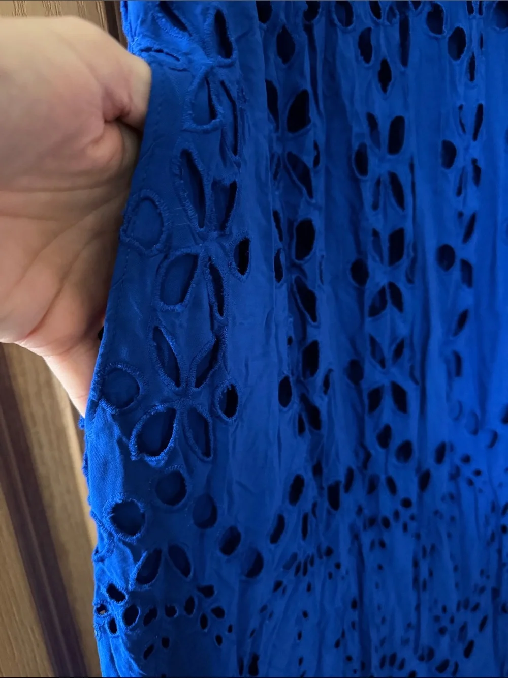 Lilly Pulitzer Women's Isbell Off-The-Shoulder Eyelet Midi-Dress - Picture 7 of 7